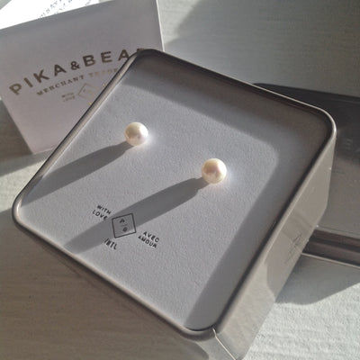Pika and Bear | Delphinis Pearl Studs
