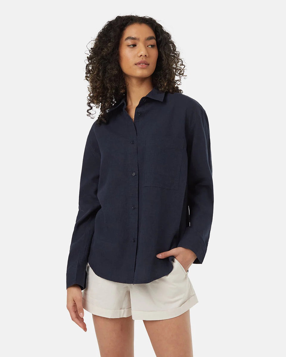 TenTree | Women’s Hemp Button Front Long Sleeved Shirt - Midnight Blue