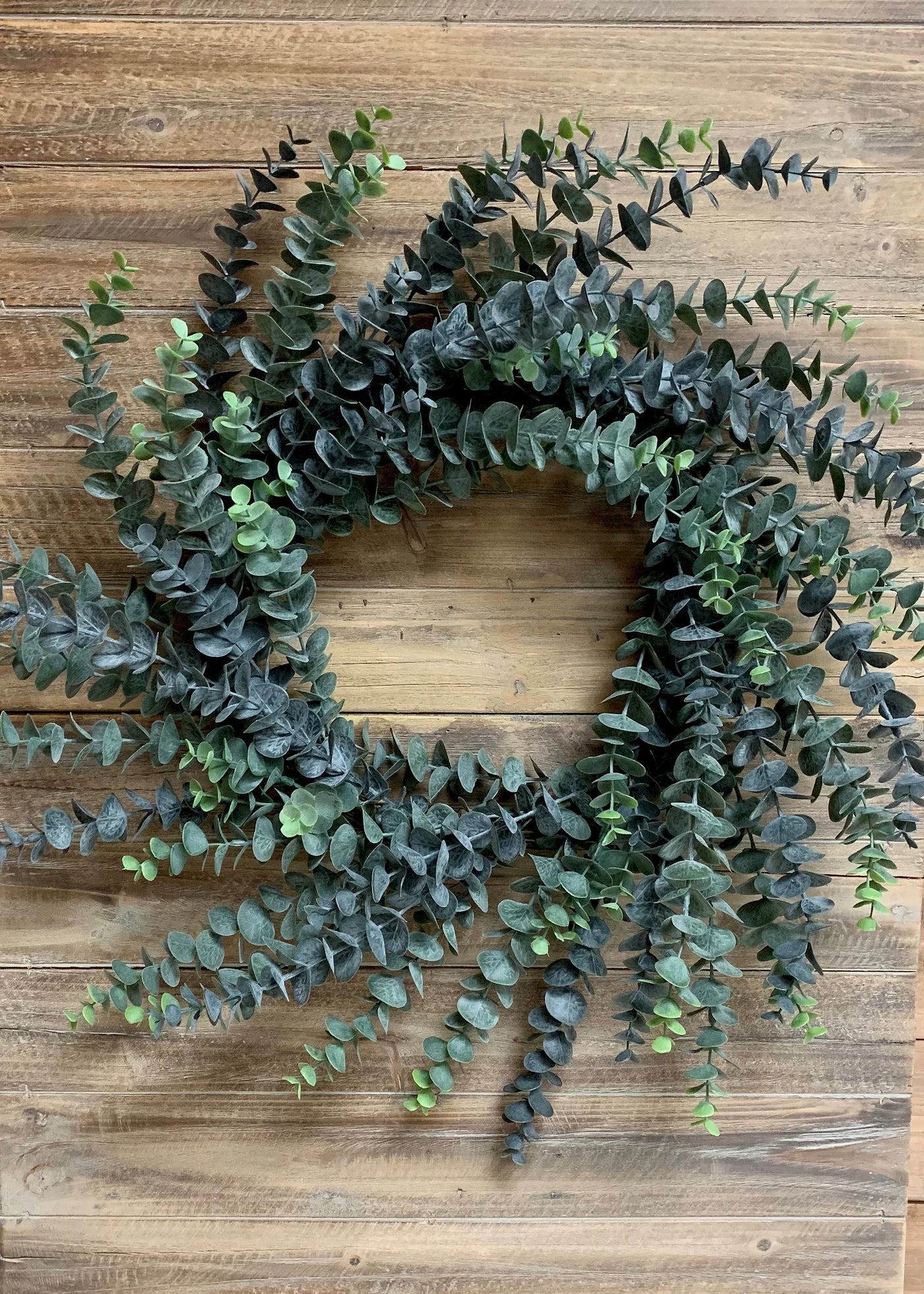 Tri W Imports | Blue-Green Eucalyptus Wreath