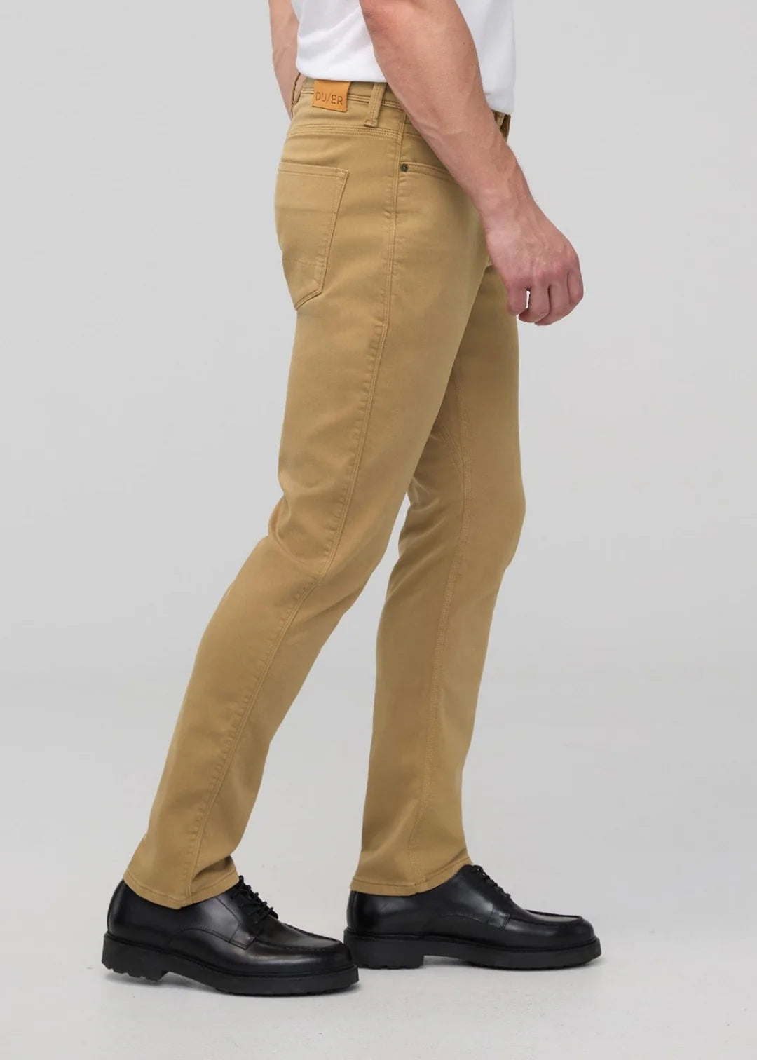 DU/ER | No Sweat Relaxed Taper - Camel