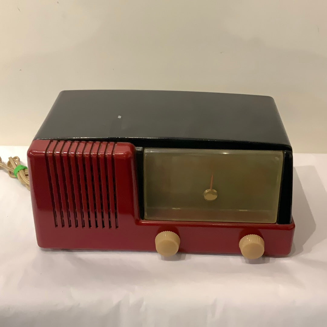 Vintage Radio Burgundy/Bk